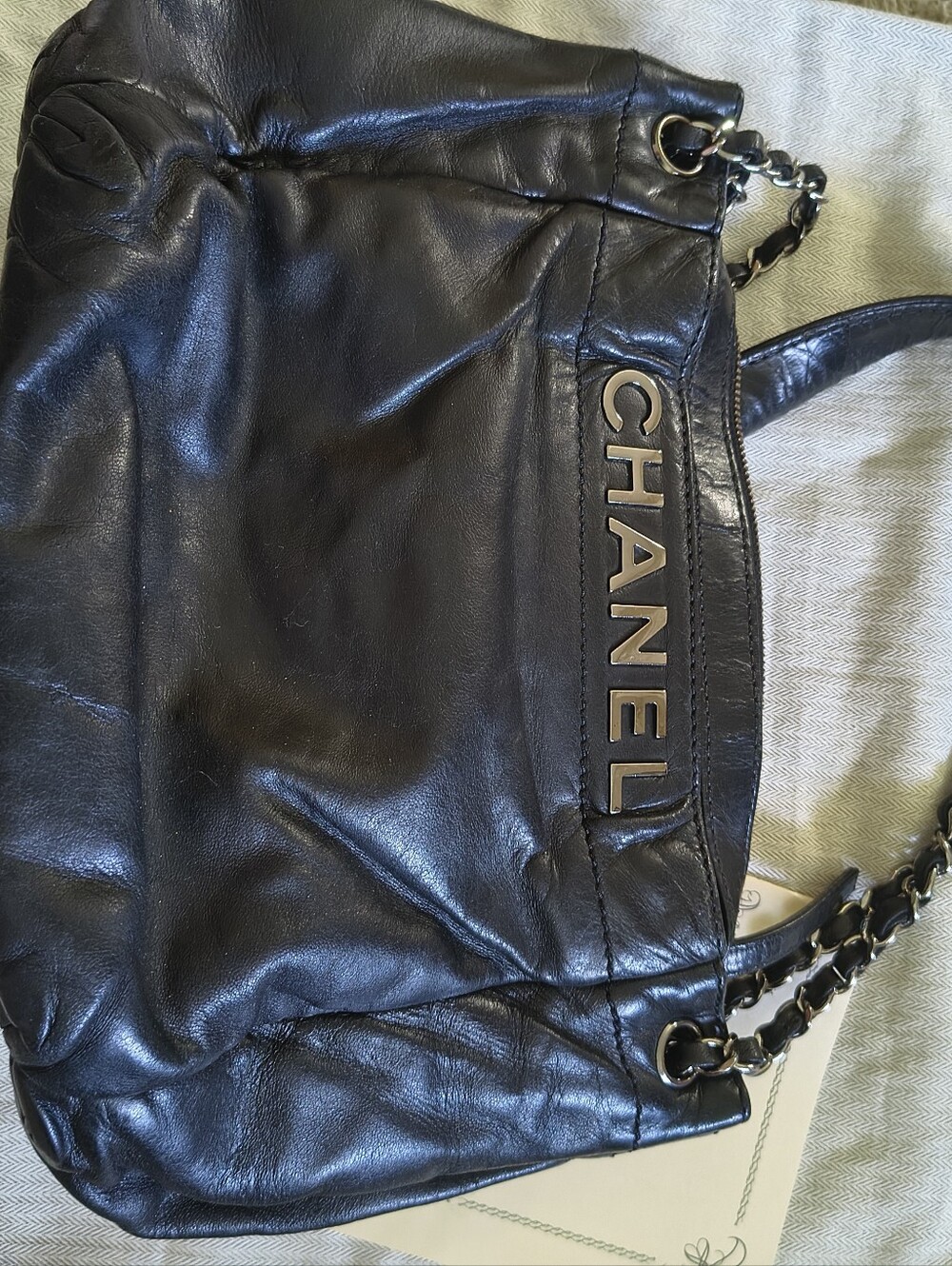 For Trade CHANEL Black LAX Accordion Leather Shoulder Bag - Picture 2 of 14
